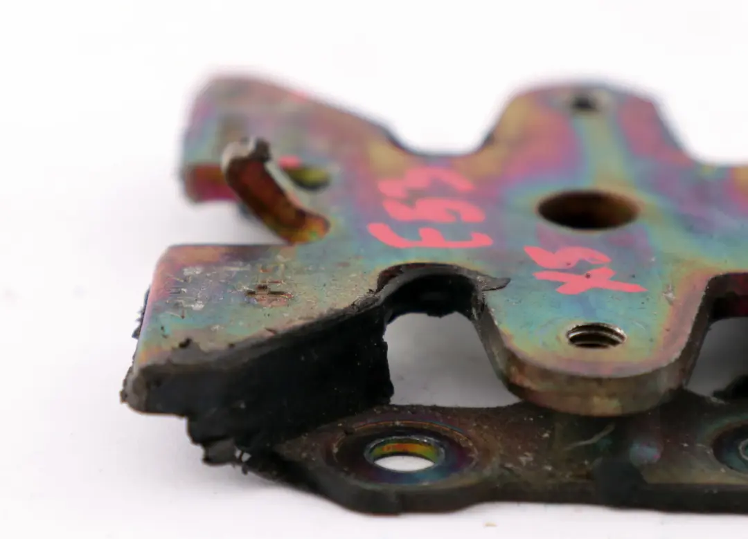 BMW X5 Z8 Serie E52 E53 Soporte F.Sensor Compresor Montaje - SKU 1166135 - Número de pieza 1166135