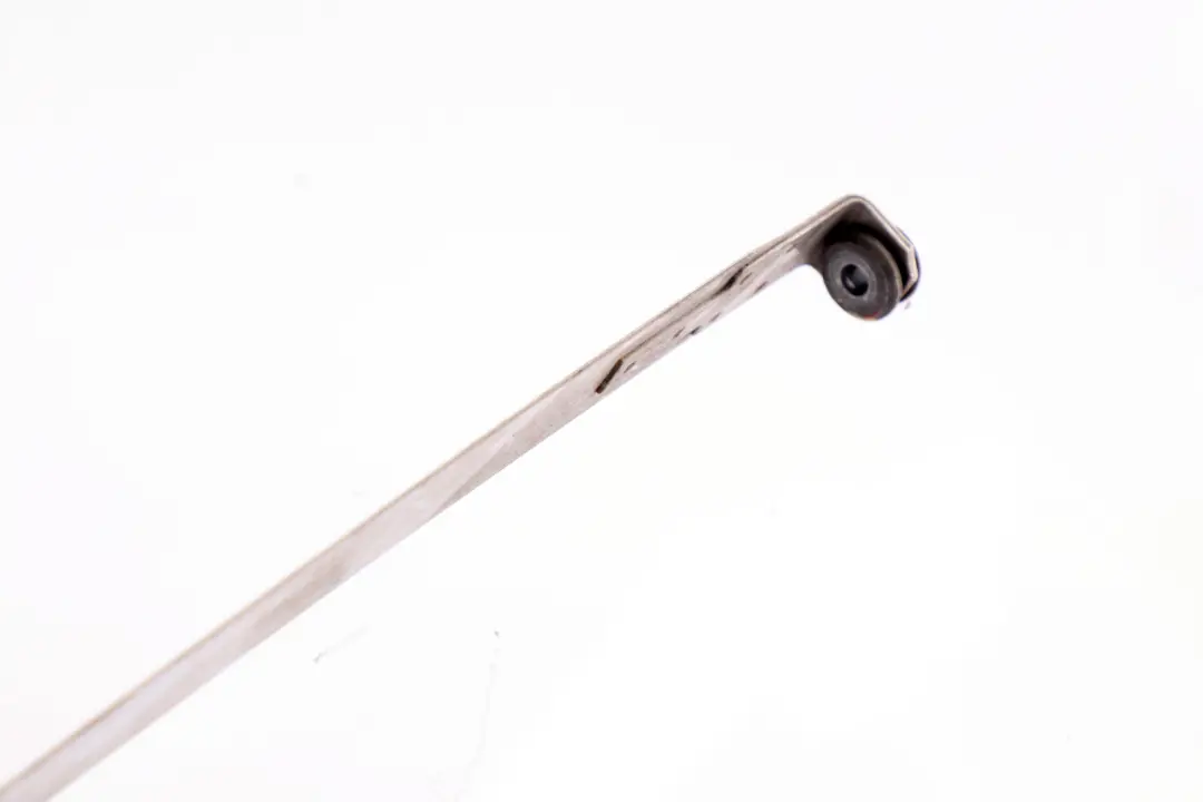 Cinghia Fissaggio SX Serbatoio Carburante 1611 per BMW X5 E53 con numero di parte 16111184542 BMW X5 E53 Cinghia Fissaggio SX Serbatoio Carburante 1611 - SKU 1184542 - Numero di parte 16111184542