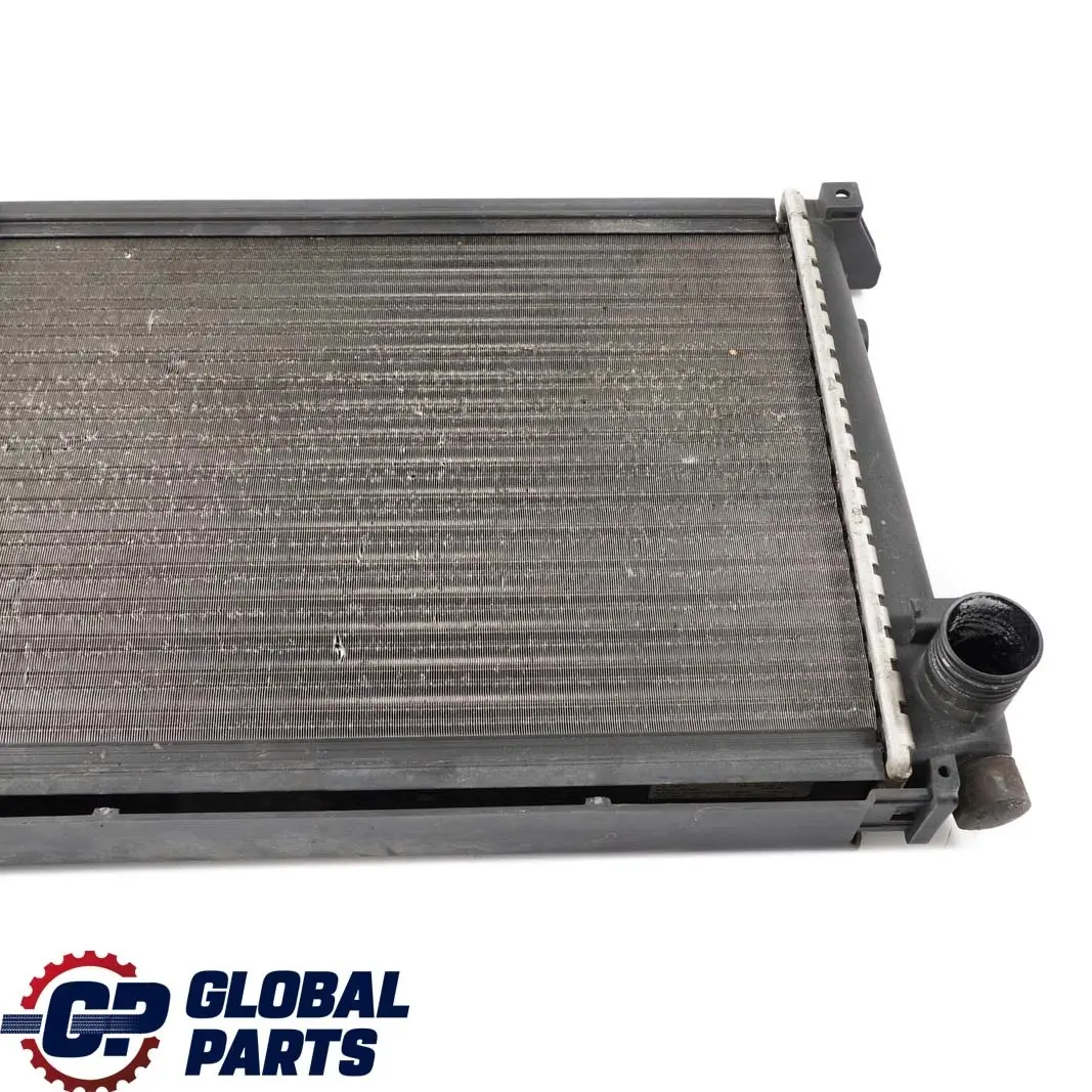 Radiador De refrigeracion del motor para BMW E34 E36 316i 318i 318is 518i con número de pieza 8390435 BMW E34 E36 316i 318i 318is 518i Radiador De refrigeracion del motor - SKU 1247436 - Número de pieza 8390435