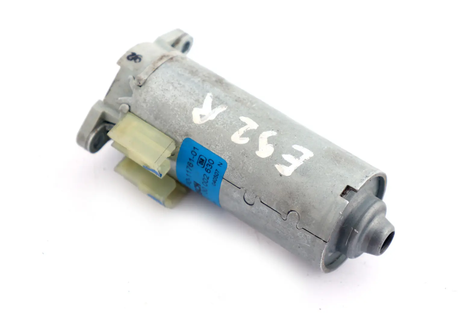 BMW E92 Motore regolazione sedile anteriore destro 0 130 002 630