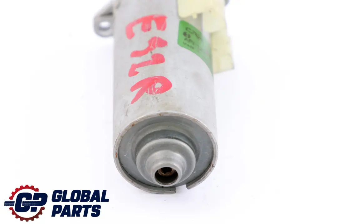 BMW E92 Motore di azionamento regolazione sedile anteriore destro 0 130 002 634 - SKU 130002634 - Numero di parte 0130002634