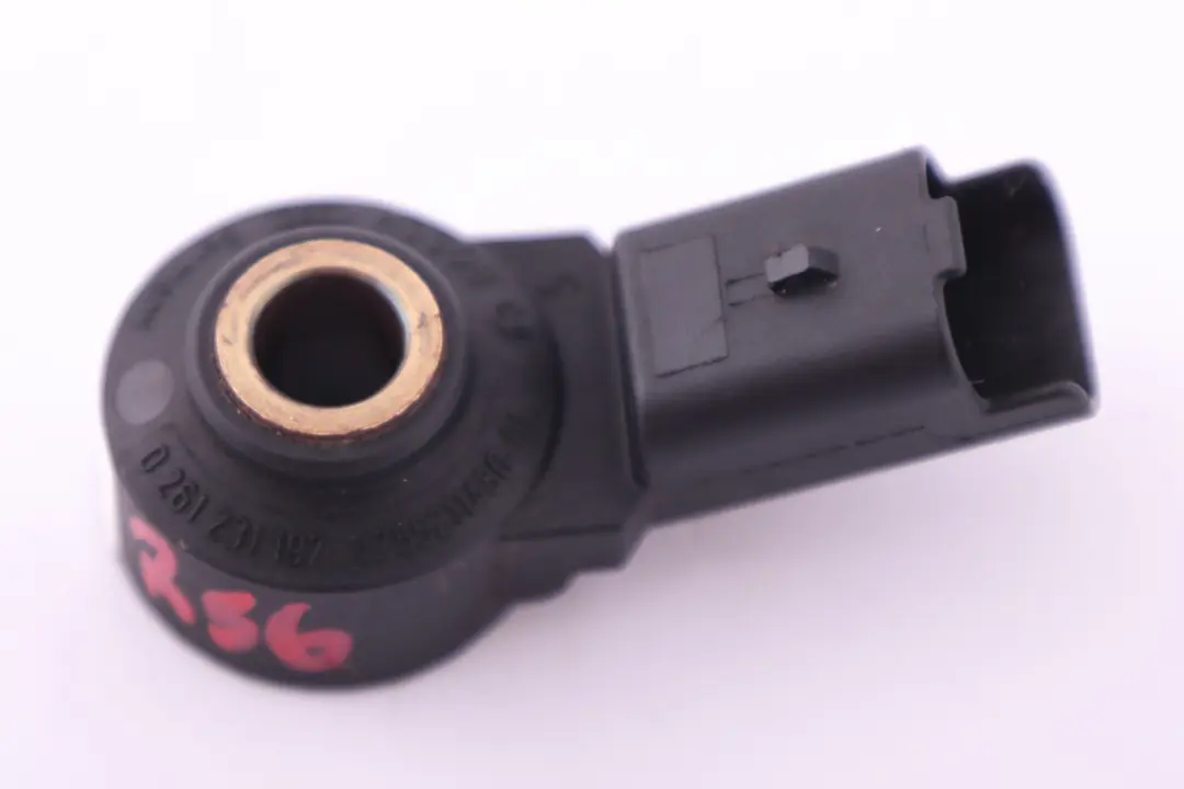 Sensore Di Battito Del Blocco Motore 7552114 per Mini Cooper S R55 R56 con numero di parte 13627552114 Mini Cooper S R55 R56 Sensore Di Battito Del Blocco Motore 7552114 - SKU 13627552114 - Numero di parte 13627552114