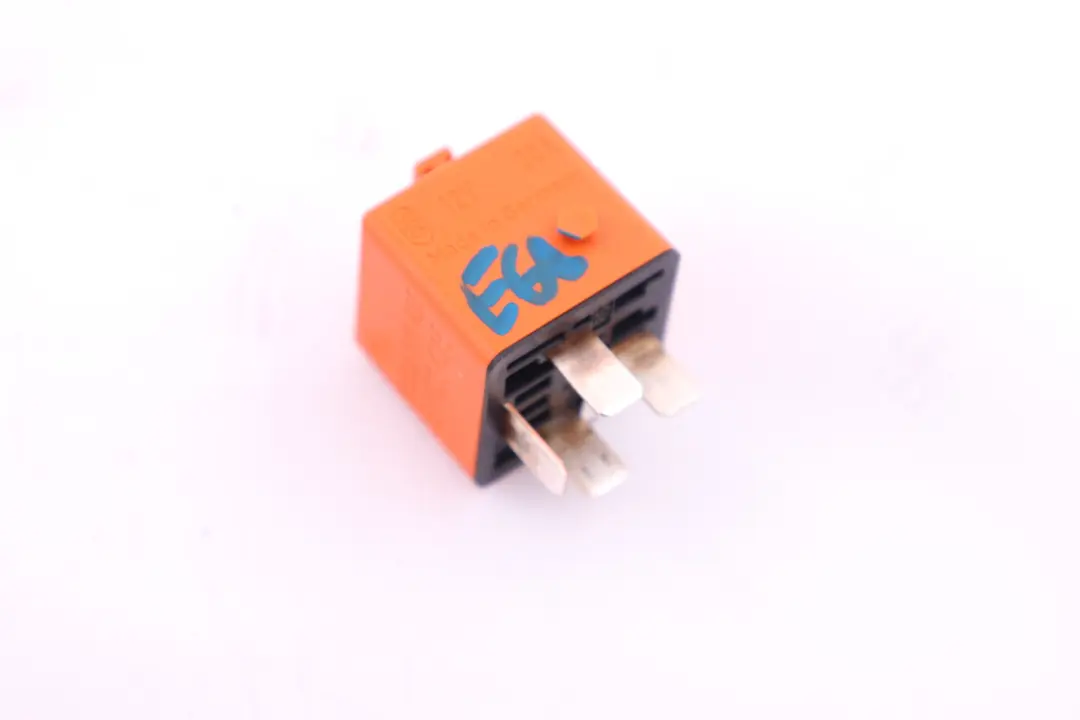 Reihe E60 E63 E87 E90 E91 Relais Schliesser Orange für BMW 1 3 5 6 mit Teilenummer 1378238 BMW 1 3 5 6 Reihe E60 E63 E87 E90 E91 Relais Schliesser Orange - SKU 1378238 - Teilenummer 1378238
