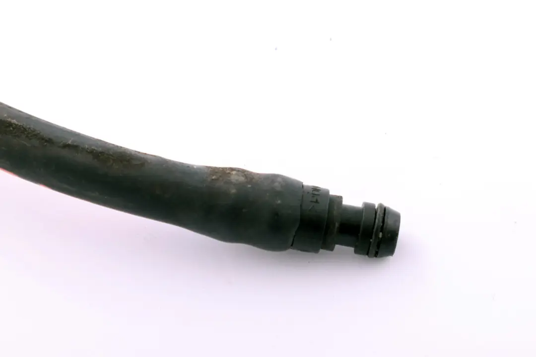 Tubo Flessibile Linea Faro Sistema Pulizia per BMW E87 con numero di parte 1379530 BMW E87 Tubo Flessibile Linea Faro Sistema Pulizia - SKU 1379530 - Numero di parte 1379530