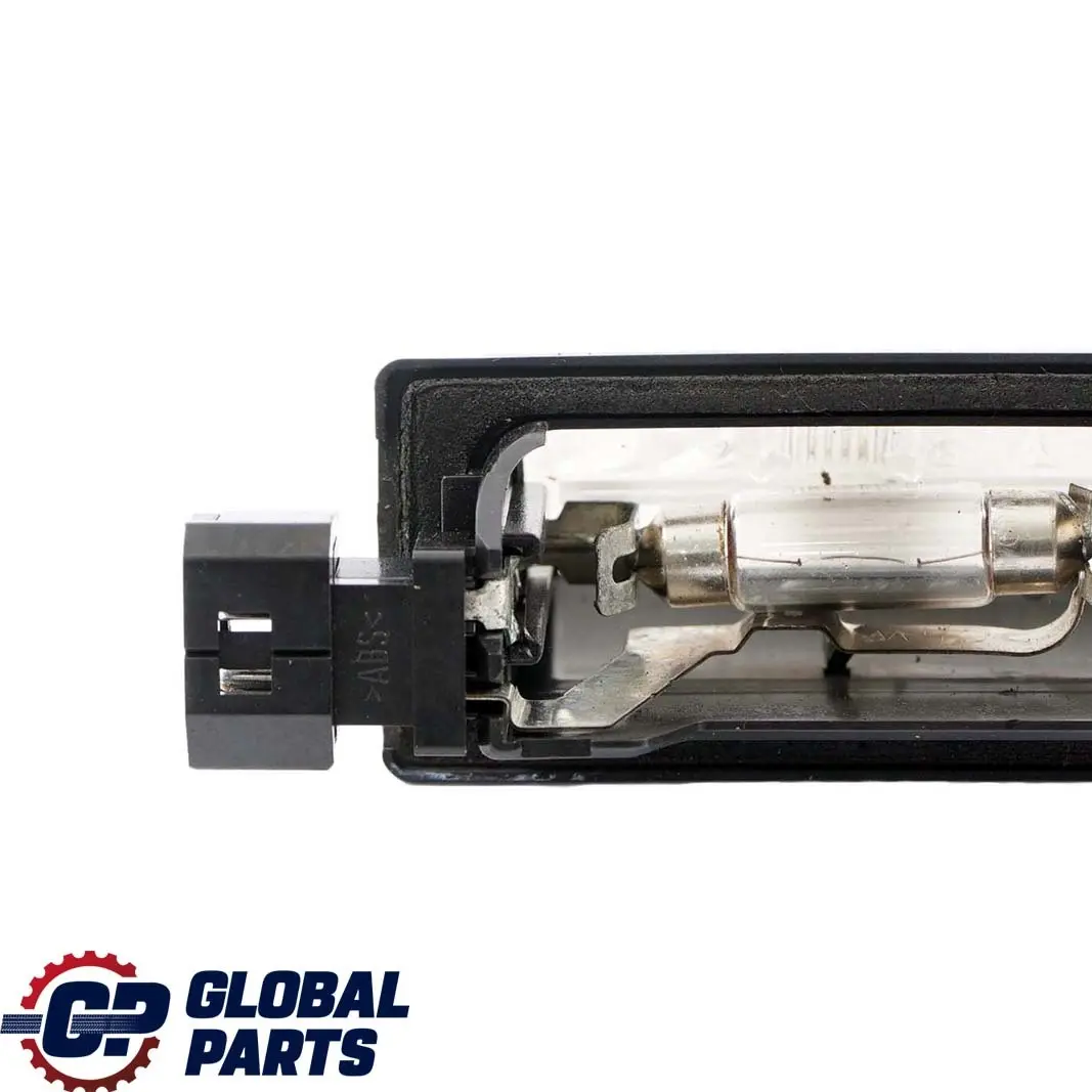 Kennzeichenleuchte 6326 für BMW 3 er E36 mit Teilenummer 1387047 BMW 3 er E36 Kennzeichenleuchte 6326 - SKU 1387047 - Teilenummer 1387047