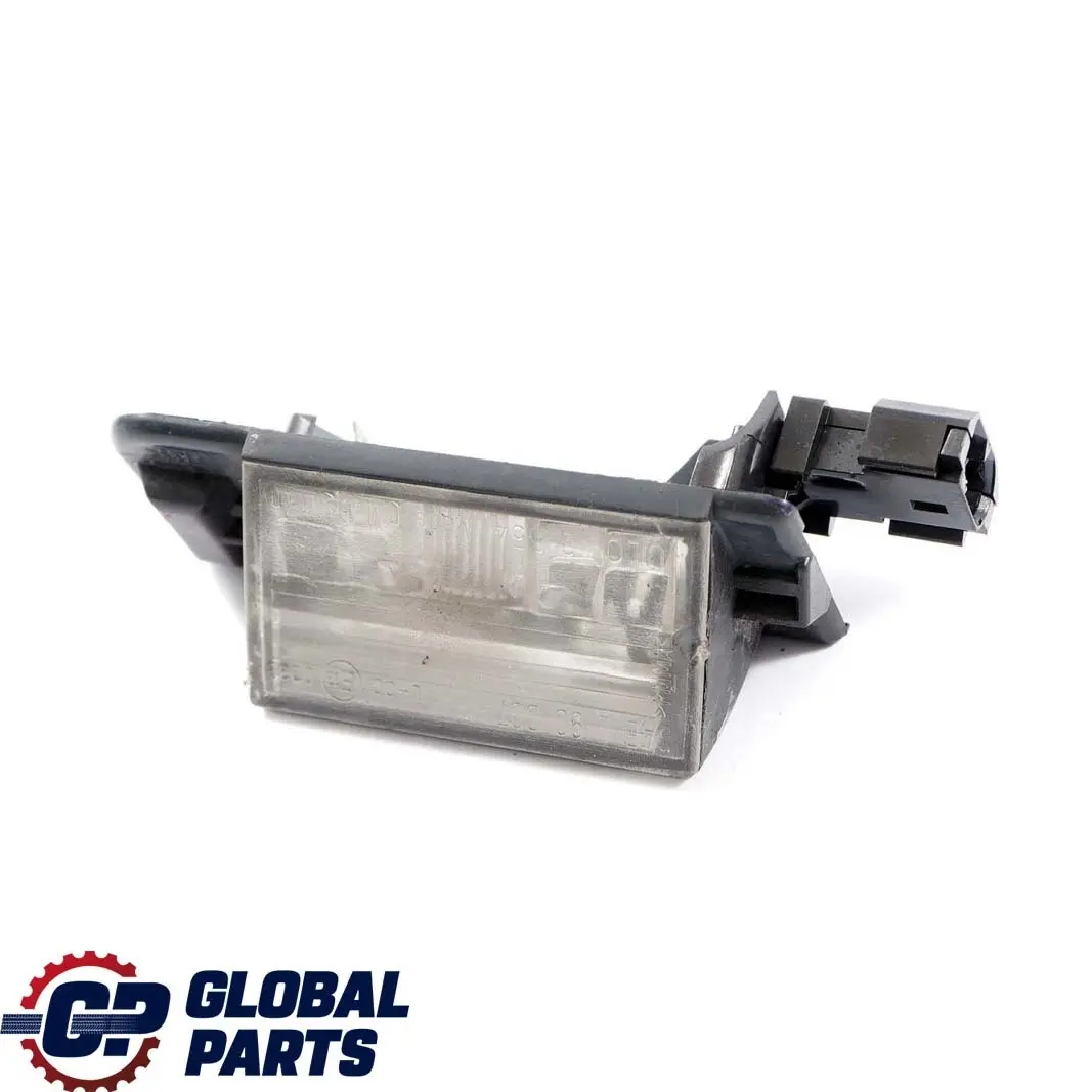 Kennzeichenleuchte 6326 für BMW 3 er E36 mit Teilenummer 1387047 BMW 3 er E36 Kennzeichenleuchte 6326 - SKU 1387047 - Teilenummer 1387047