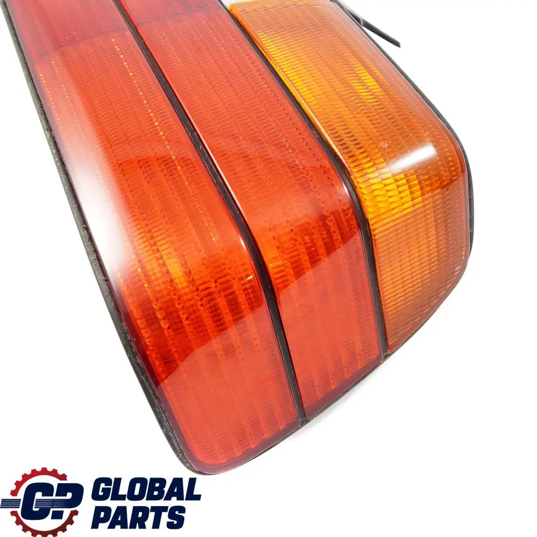 Feu Arriere Hayon Arriere Droite pour BMW 3 E36 Saloon à propos du numéro de pièce 1387362 BMW 3 E36 Saloon Feu Arriere Hayon Arriere Droite - SKU 1387362 - Numéro de pièce 1387362