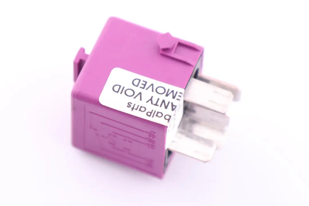 Relais Wechsler Signalviolett Violett BMW 3 7 er E36 E38 E21 E85 R52 R57 - SKU 1388911 - Teilenummer 1388911