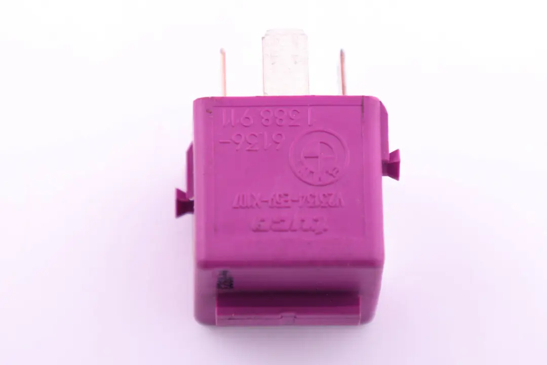 Relais Wechsler Signalviolett Violett BMW 3 7 er E36 E38 E21 E85 R52 R57 - SKU 1388911 - Teilenummer 1388911