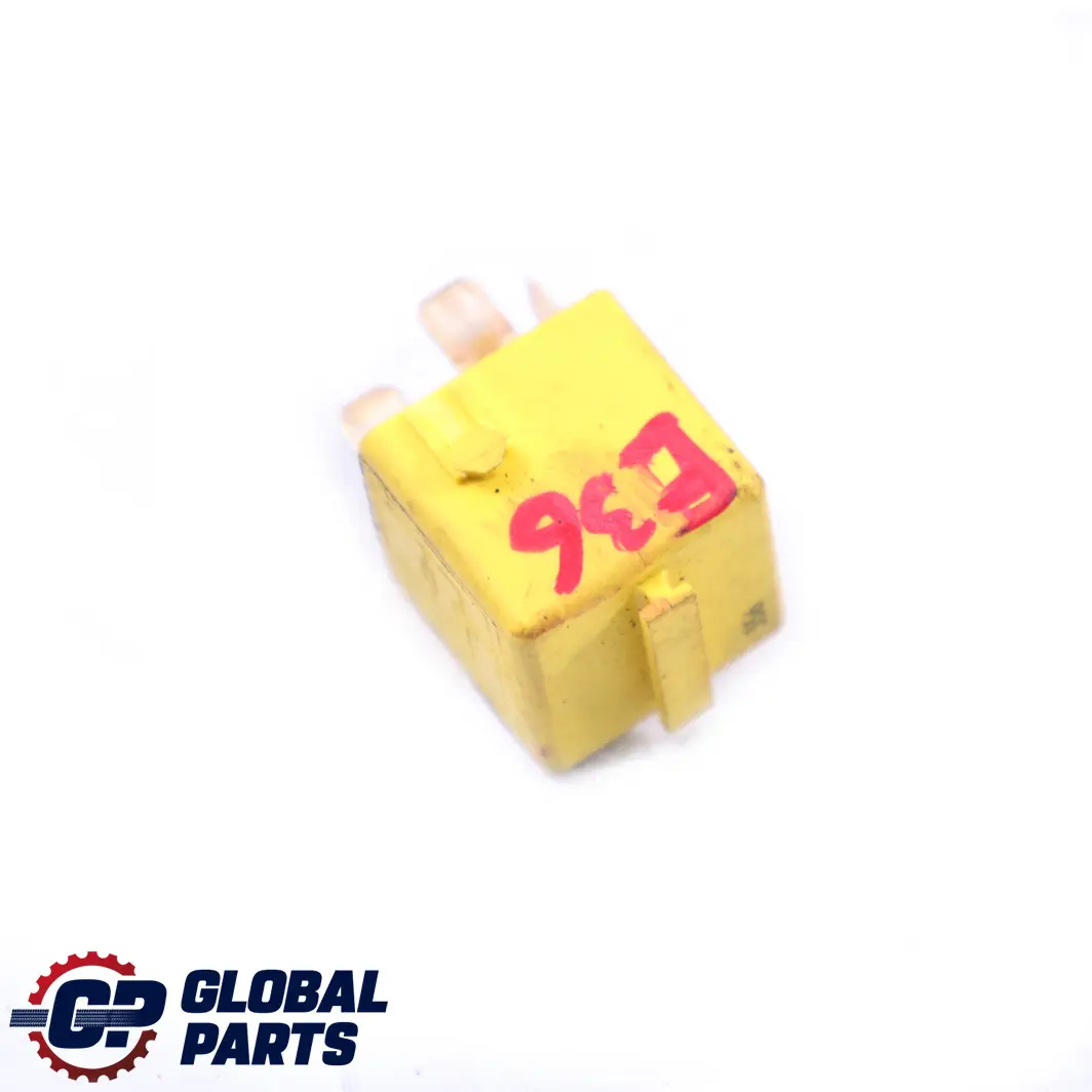 Przekaźnik Żółty 5 Pin do BMW E36 o numerze 1389105 BMW E36 Przekaźnik Żółty 5 Pin - SKU 1389105 - Numer Części 1389105