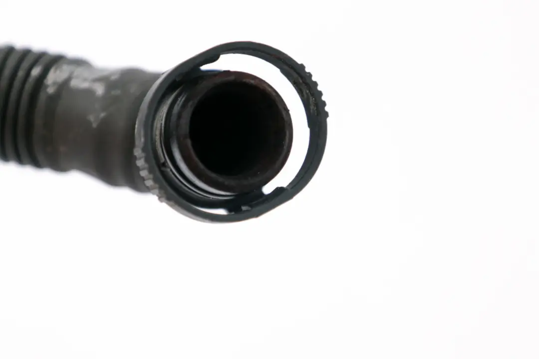 Rura Przewód Wąż Odmy Odpowietrzający do BMW E53 X5 E83 X3 o numerze 1432559 BMW E53 X5 E83 X3 Rura Przewód Wąż Odmy Odpowietrzający - SKU 1432559 - Numer Części 1432559