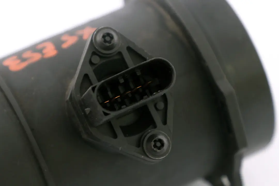 Hot-Film Air Mass Meter to BMW X5 Series E53 with Part number 13621433567 BMW X5 Series E53 Hot-Film Air Mass Meter - SKU 1433567 - Part number 13621433567