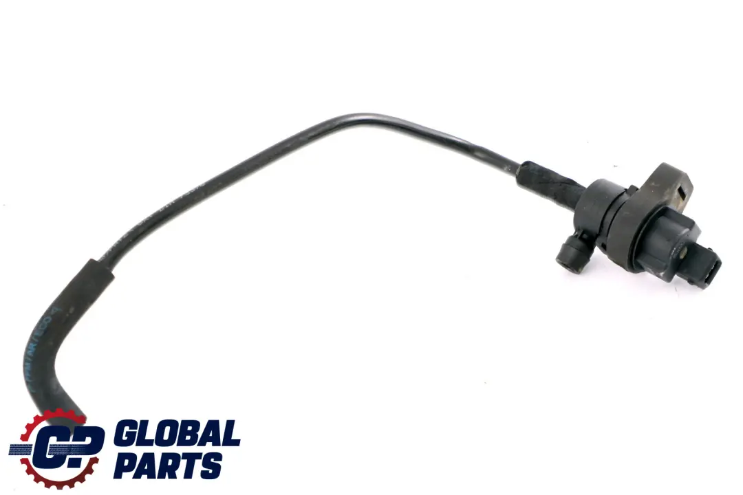 Valvula Respiracion del Deposito de Combustible para BMW E39 E46 E60 E65 E53 con número de pieza 1433602 BMW E39 E46 E60 E65 E53 Valvula Respiracion del Deposito de Combustible - SKU 1433602-1 - Número de pieza 1433602