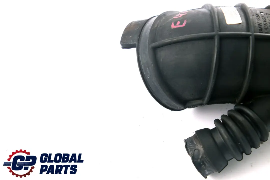 Rohrbogen mit Entlüfterschraube für BMW 3 5 7 er E46 E38 E39 mit Teilenummer 1435627 BMW 3 5 7 er E46 E38 E39 Rohrbogen mit Entlüfterschraube - SKU 1435627 - Teilenummer 1435627