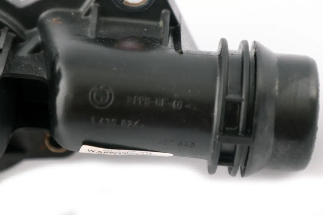 Kühlmittel Thermostat Gehäuse für BMW E39 E46 E60 E65 E53 E83 E36 mit Teilenummer 1437040 BMW E39 E46 E60 E65 E53 E83 E36 Kühlmittel Thermostat Gehäuse - SKU 1437040 - Teilenummer 1437040