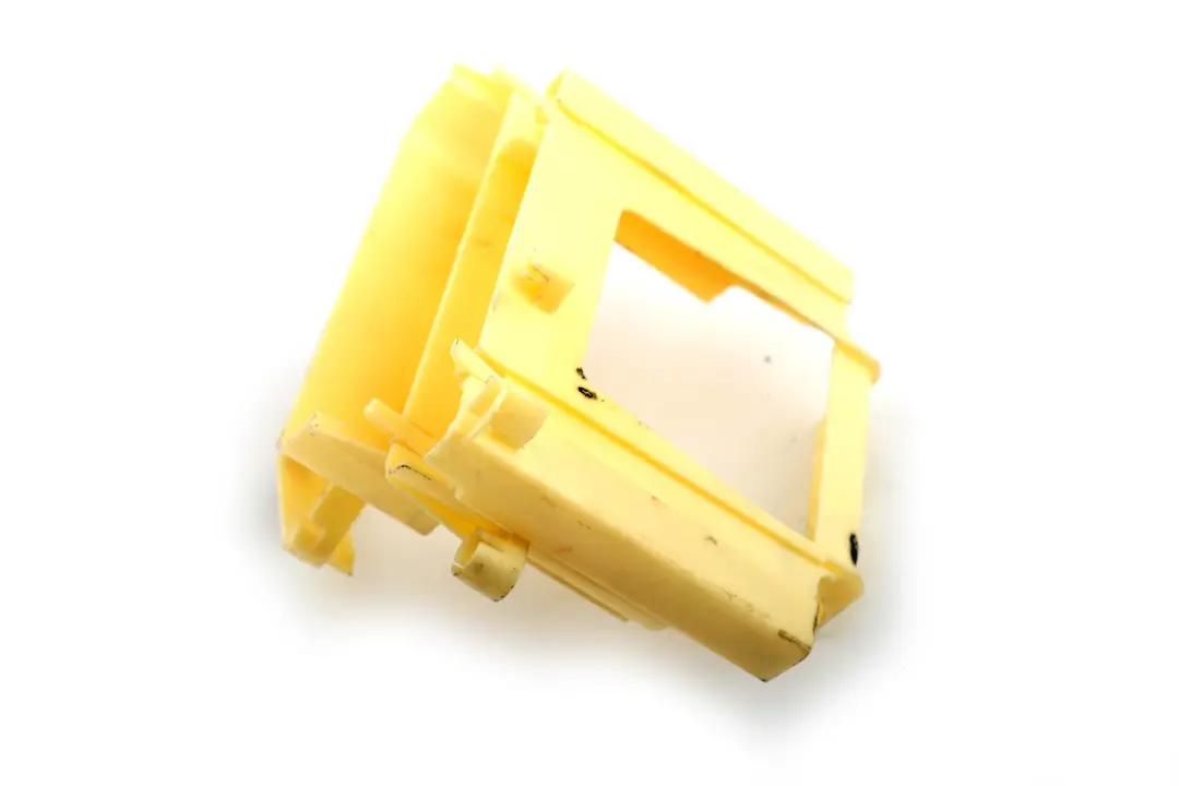 Steuergeratetrager Steuergeratebox Plastique pour BMW E46 à propos du numéro de pièce 1437377 BMW E46 Steuergeratetrager Steuergeratebox Plastique - SKU 1437377 - Numéro de pièce 1437377