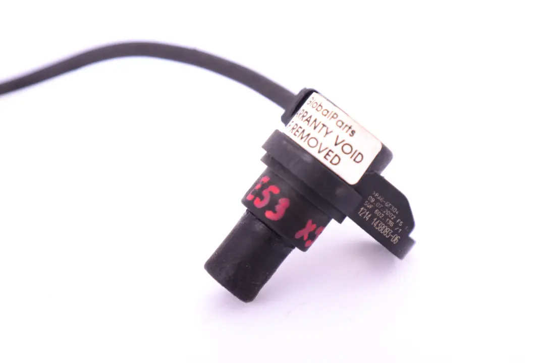 Camshaft Position Sensor CPS to BMW E38 E39 X5 E53 Petrol Engine with Part number 7539166 BMW E38 E39 X5 E53 Petrol Engine Camshaft Position Sensor CPS - SKU 1438083 - Part number 7539166