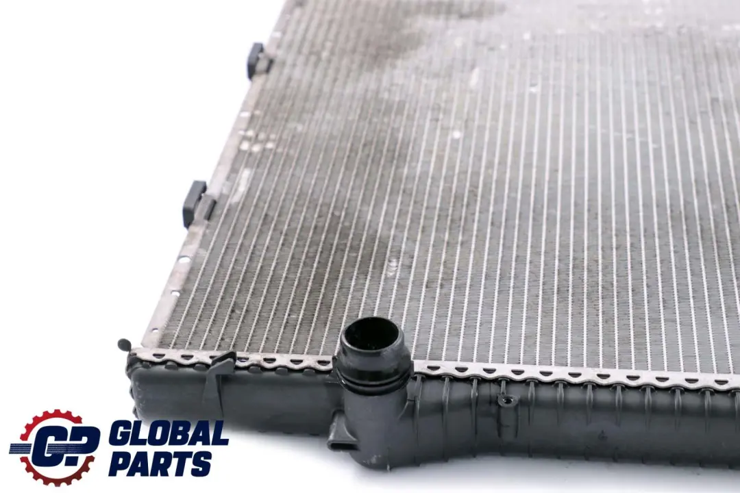 Radiateur Refroidisseur Liquide de Automatique pour BMW X5 E53 à propos du numéro de pièce 1439101 BMW X5 E53 Radiateur Refroidisseur Liquide de Automatique - SKU 1439101 - Numéro de pièce 1439101