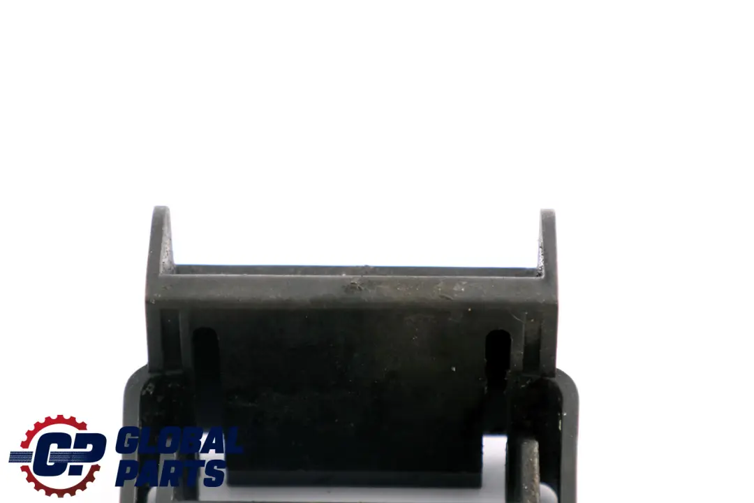 Support Refroidisseur D'Eau 1710 pour BMW X5 E53 à propos du numéro de pièce 1439116 BMW X5 E53 Support Refroidisseur D'Eau 1710 - SKU 1439116 - Numéro de pièce 1439116