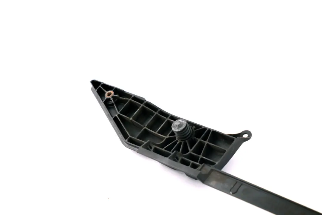 BMW X5 E53 Carenage Support Refroidisseur D'Eau Haut 1710 - SKU 1439117 - Numéro de pièce 1439117