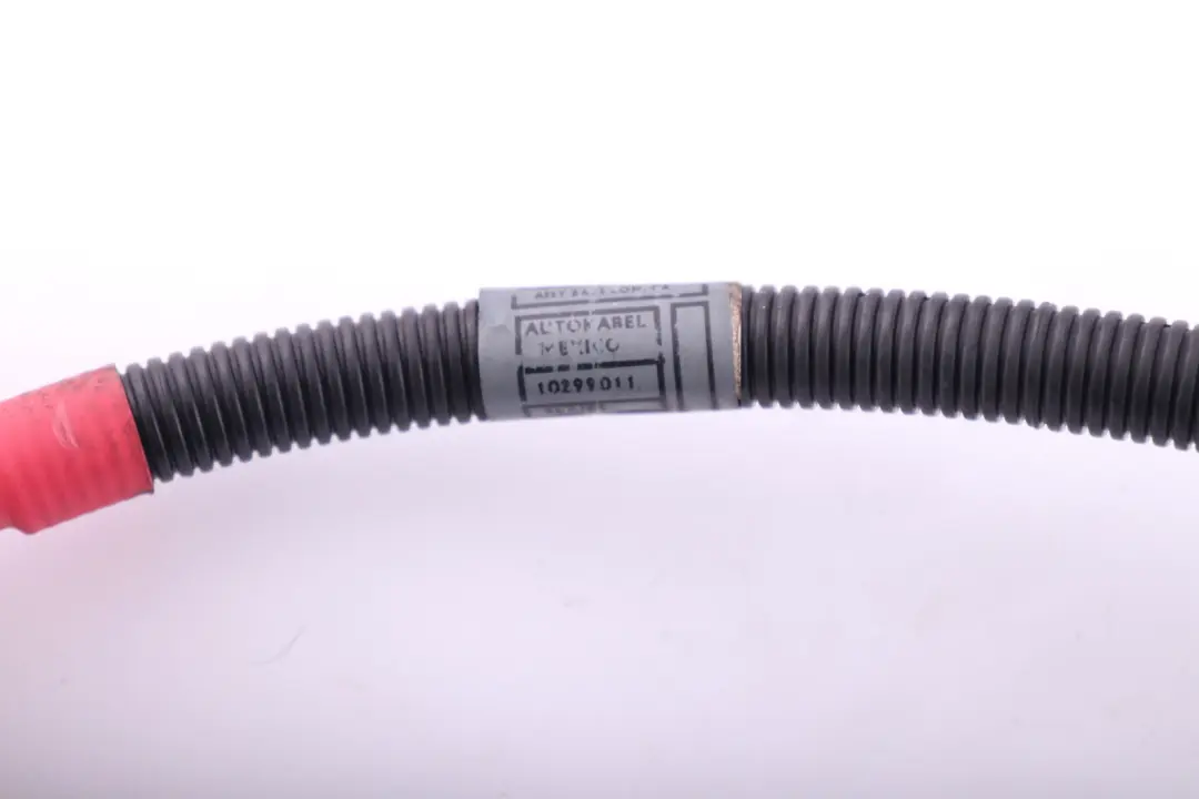Cable Plus Pole to BMW X5 Series E53 Battery with Part number 1439559 BMW X5 Series E53 Battery Cable Plus Pole - SKU 1439559 - Part number 1439559