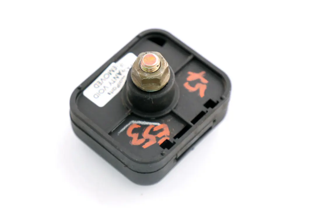 Trim Base B Positive Battery Terminal to BMW X5 Series E53 Cover with Part number 1439677 BMW X5 Series E53 Cover Trim Base B Positive Battery Terminal - SKU 1439677-1 - Part number 1439677