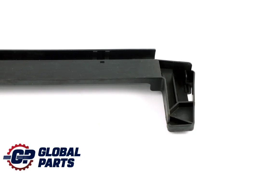 Motorschutzblech Kabelschutzhalter Transporteur pour BMW X5 E53 à propos du numéro de pièce 1439813 BMW X5 E53 Motorschutzblech Kabelschutzhalter Transporteur - SKU 1439813 - Numéro de pièce 1439813