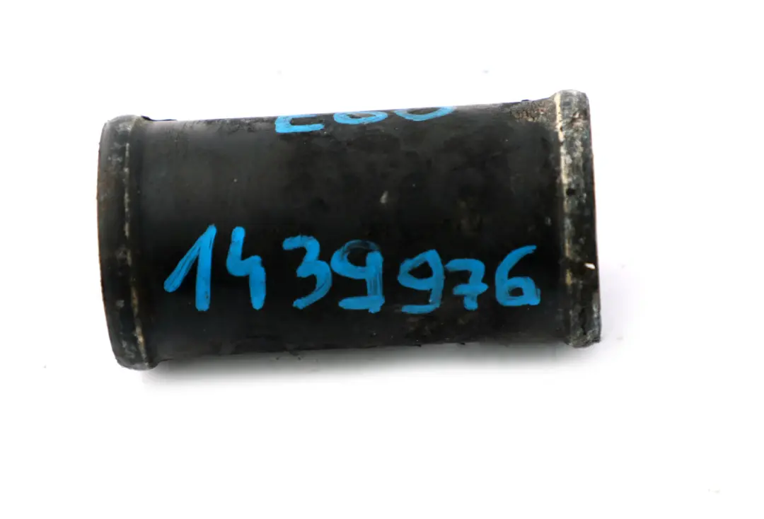 Tubo de retorno del sistema de refrigeración para BMW Serie 5 6 E60 E61 E63 E64 LCI con número de pieza 1439976 BMW Serie 5 6 E60 E61 E63 E64 LCI Tubo de retorno del sistema de refrigeración - SKU 1439976 - Número de pieza 1439976