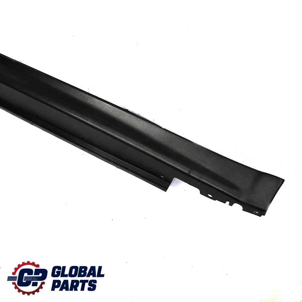 Izquierda 1 Faldon De umbral Embellecedor lateral para Mini R53 Cooper S con número de pieza 1491057 Mini R53 Cooper S Izquierda 1 Faldon De umbral Embellecedor lateral - SKU 1491057-1 - Número de pieza 1491057