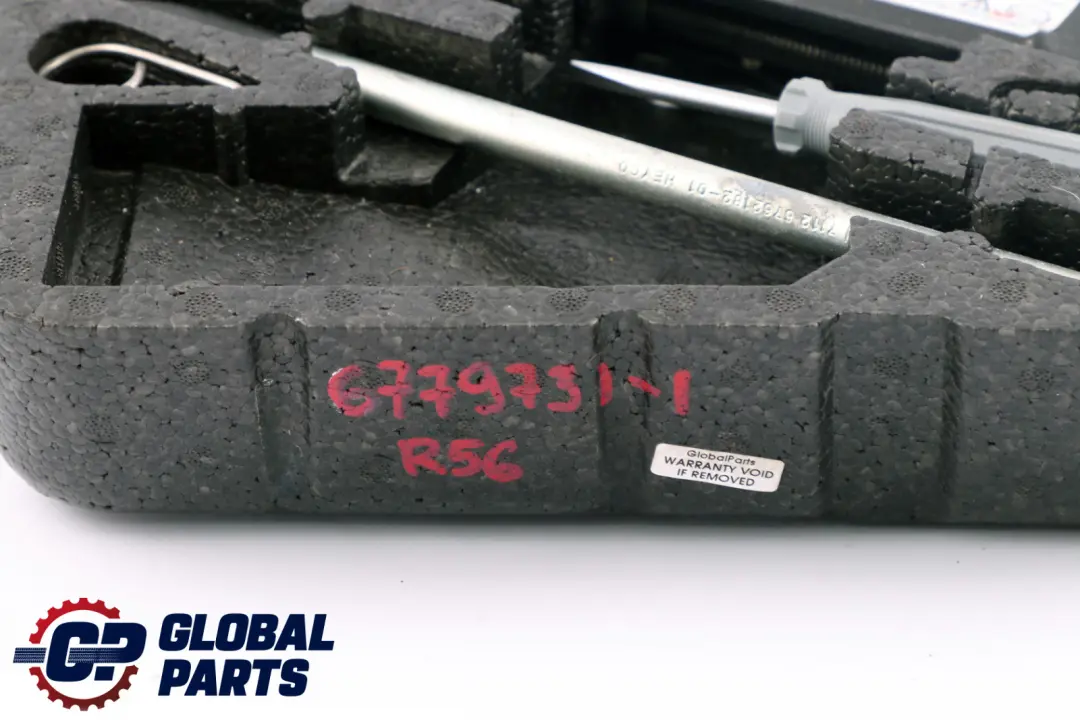 Werkzeugsatz Hebeschrauben-Haken-Schraubenschlüssel für BMW Mini Cooper R50 R52 mit Teilenummer 6779731 BMW Mini Cooper R50 R52 Werkzeugsatz Hebeschrauben-Haken-Schraubenschlüssel - SKU 1501931-1 - Teilenummer 6779731