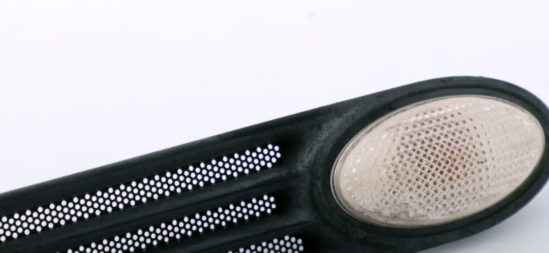 Ornementales Panneau Laterale Avant Droite Noir pour Mini R50 R52 Cabriolet Iris à propos du numéro de pièce 1503561 Mini R50 R52 Cabriolet Iris Ornementales Panneau Laterale Avant Droite Noir - SKU 1503561-1 - Numéro de pièce 1503561