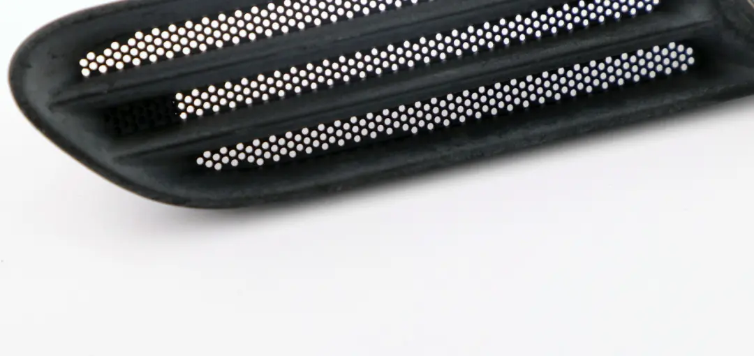 Zierblende Seitenwand Vorne Rechts SCHWARZ für BMW Mini R50 R52 Cabrio mit Teilenummer 1503561 BMW Mini R50 R52 Cabrio Zierblende Seitenwand Vorne Rechts SCHWARZ - SKU 1503561-1 - Teilenummer 1503561