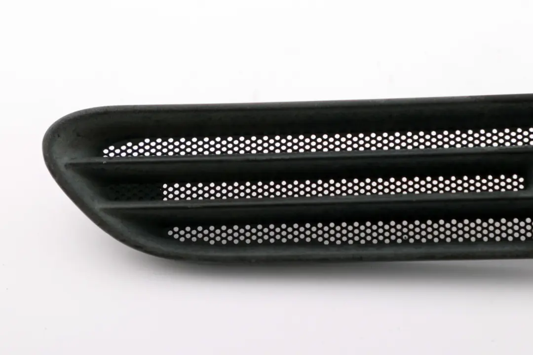 Side Wing Turn Indicator Front Right O/S White to BMW Mini R50 R52 Cabrio with Part number 1503561 BMW Mini R50 R52 Cabrio Side Wing Turn Indicator Front Right O/S White - SKU 1503561-1 - Part number 1503561