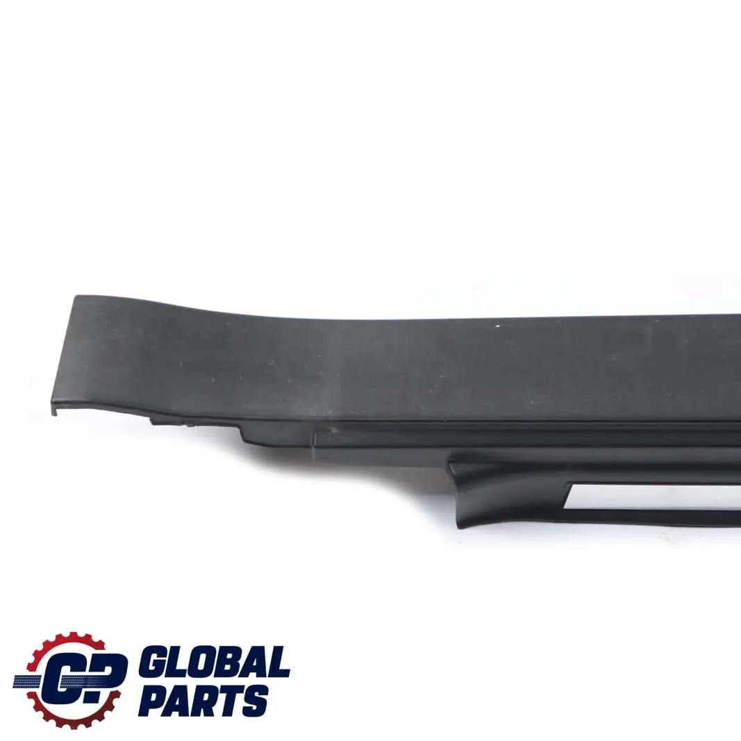 Faldón Lateral Tapa Embellecedor Panel Derecho Negro para Mini Cooper R50 con número de pieza 1505862 Mini Cooper R50 Faldón Lateral Tapa Embellecedor Panel Derecho Negro - SKU 1505862 - Número de pieza 1505862