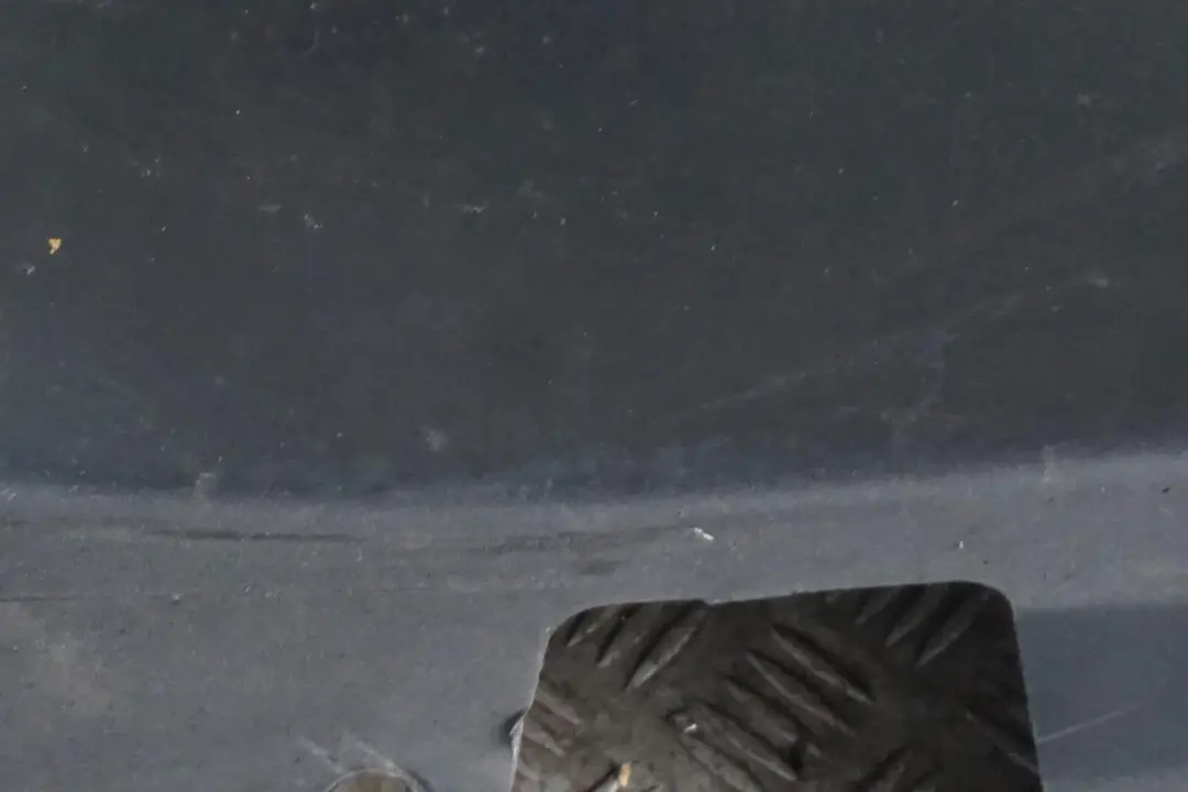 Seitenschweller Schweller Links Schwarz für BMW Mini R52 Cabrio mit Teilenummer 1505863 BMW Mini R52 Cabrio Seitenschweller Schweller Links Schwarz - SKU 1505863-R52 - Teilenummer 1505863