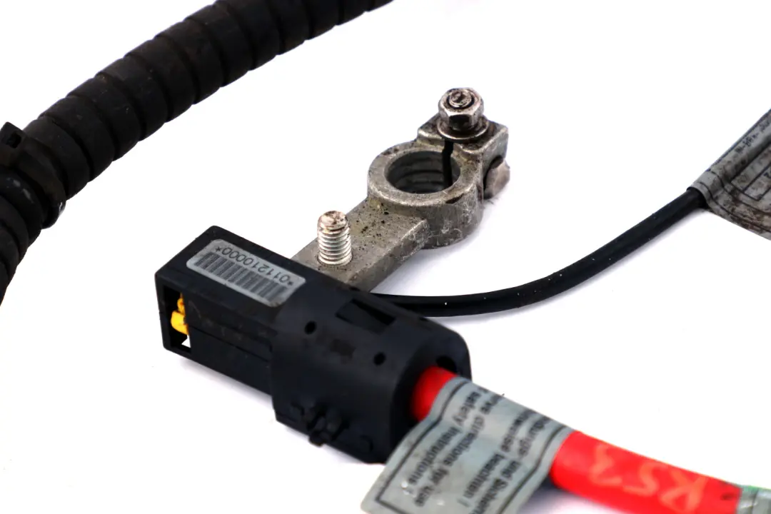 Cable Positivo Bateria Mas Alambre para Mini Cooper S R53 con número de pieza 1508931 Mini Cooper S R53 Cable Positivo Bateria Mas Alambre - SKU 1508931 - Número de pieza 1508931