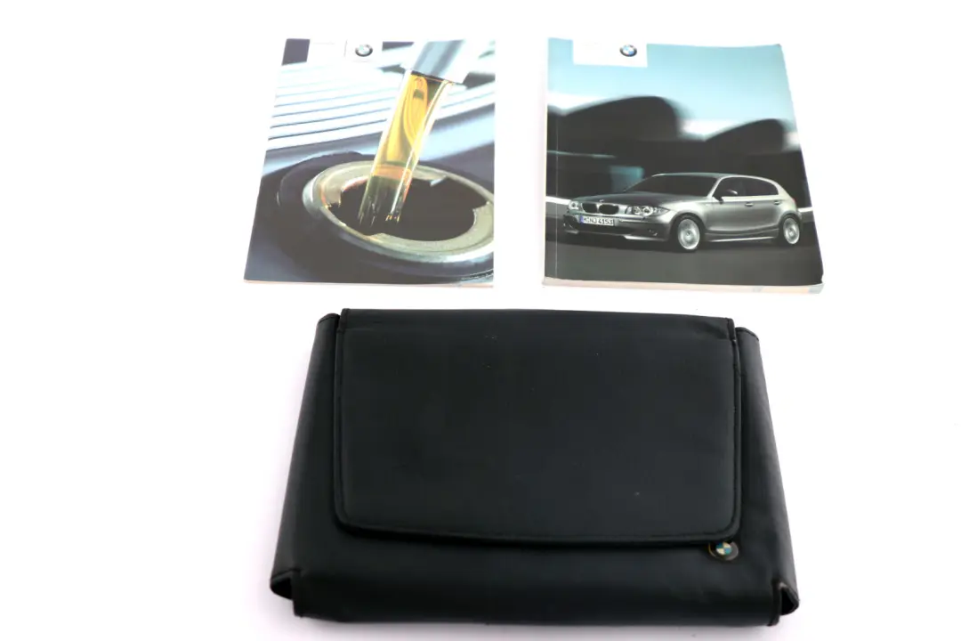 Service Booklet Owner's Handbook CD Player Instructions to BMW E87 with Part number 158290 BMW E87 Service Booklet Owner's Handbook CD Player Instructions - SKU 158290 - Part number 158290