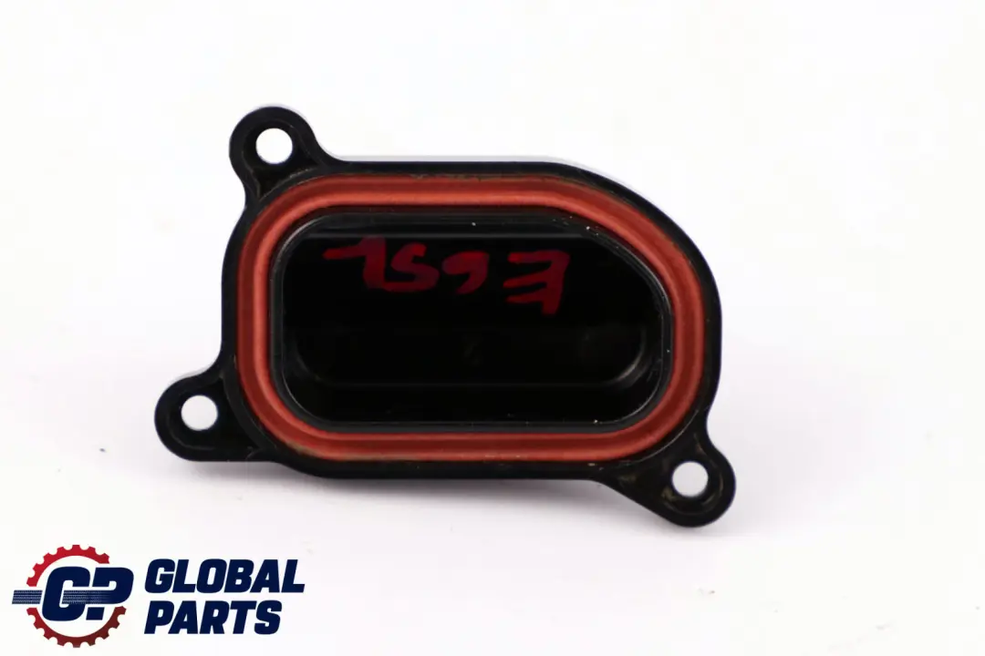 Couvercle de gaine de phare arrière arrière pour BMW E65 à propos du numéro de pièce 161927-00 BMW E65 Couvercle de gaine de phare arrière arrière - SKU 161927-00 - Numéro de pièce 161927-00