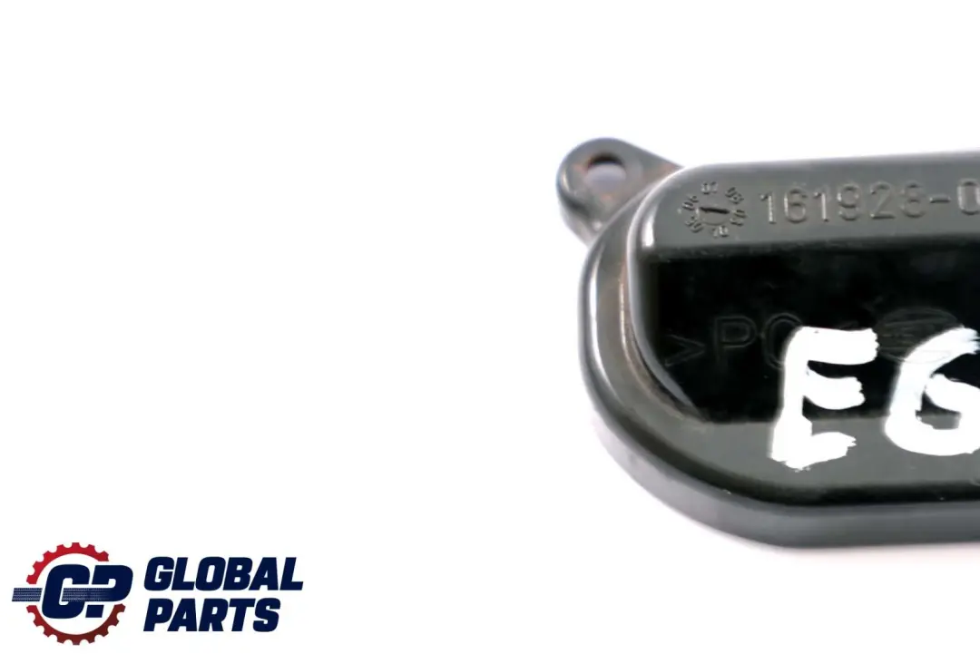 Blende Abdeckung Nebelscheinwerfer Vorne Recht -00 für BMW 7 er E65 mit Teilenummer 161928-00 BMW 7 er E65 Blende Abdeckung Nebelscheinwerfer Vorne Recht -00 - SKU 161928 - Teilenummer 161928-00