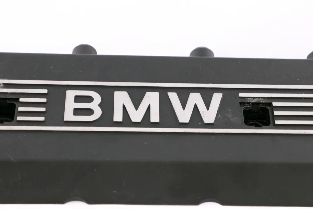 BMW 5 X5 er E39 E53 M62 Abdeckhaube Zylinderkopfhaube Abdeckung rechts - SKU 1702856 - Teilenummer 1702856