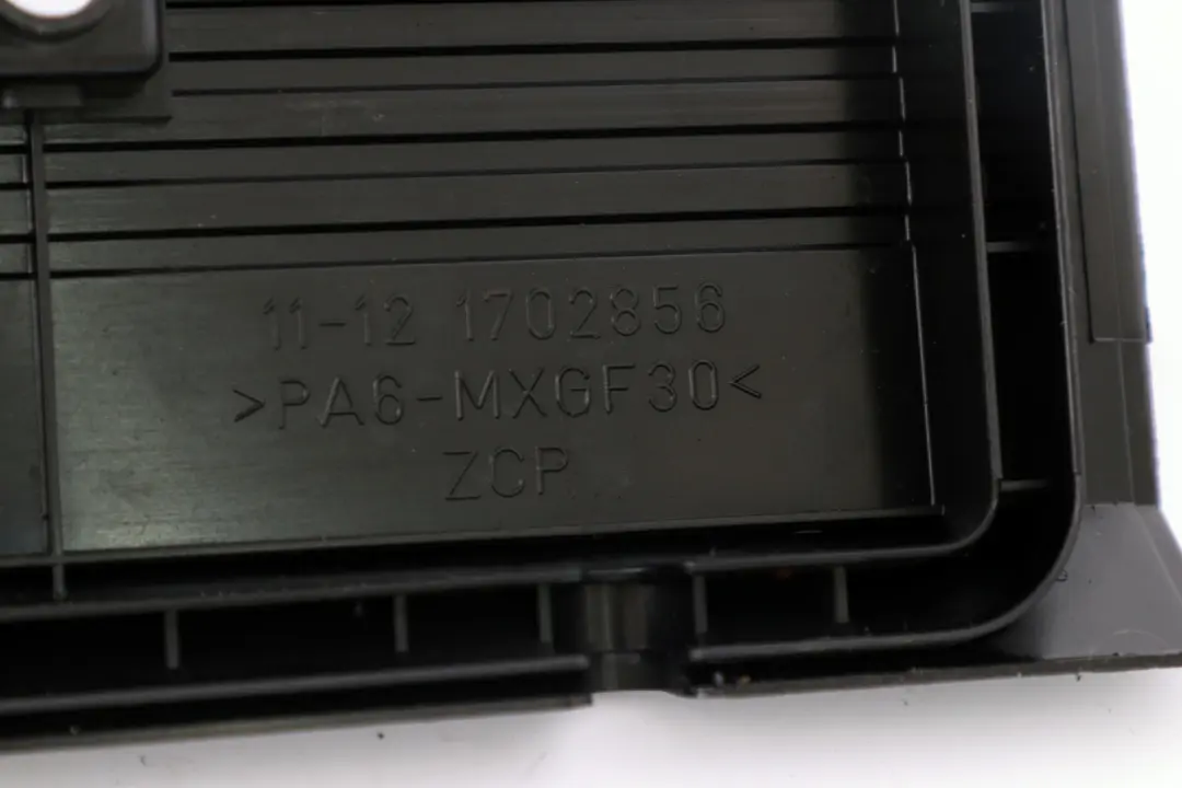 BMW 5 X5 er E39 E53 M62 Abdeckhaube Zylinderkopfhaube Abdeckung rechts - SKU 1702856 - Teilenummer 1702856