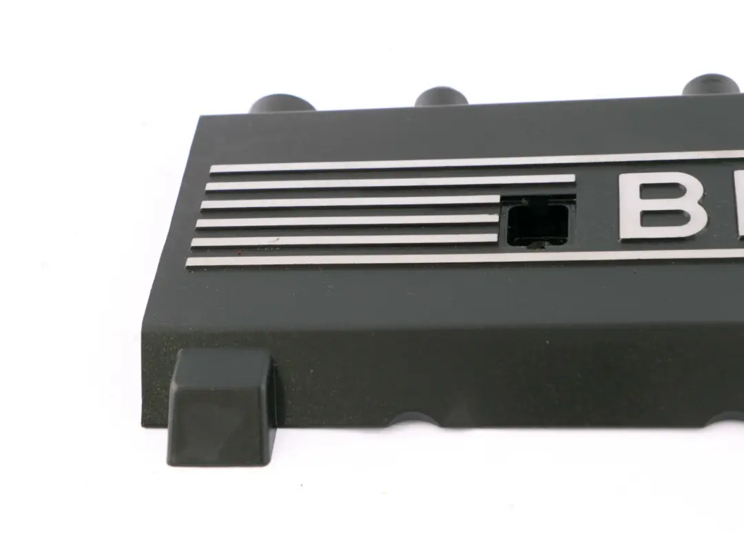 BMW 5 X5 Reihe E39 E53 Motor Zylinderkopfdeckel Abdeckung links - SKU 1702857 - Teilenummer 1702857