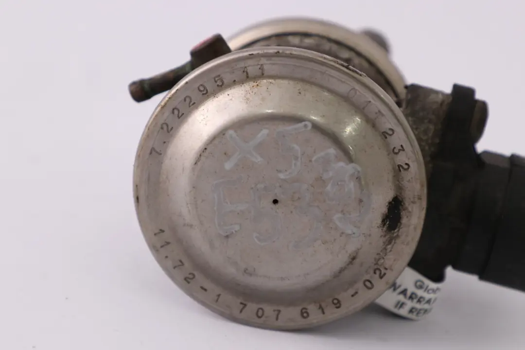 M62 gasolina motor colector bomba De aire valvula EGR para BMW E39 E53 con número de pieza 1707619 BMW E39 E53 M62 gasolina motor colector bomba De aire valvula EGR - SKU 1707619 - Número de pieza 1707619