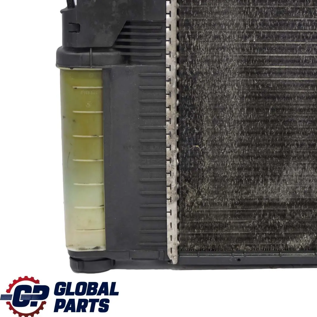 Chauffage K?hmittelkuhler Refroidisseur Radiator 1247145 BMW E36 316i 318i 318is - SKU 1723067 - Numéro de pièce 1723067