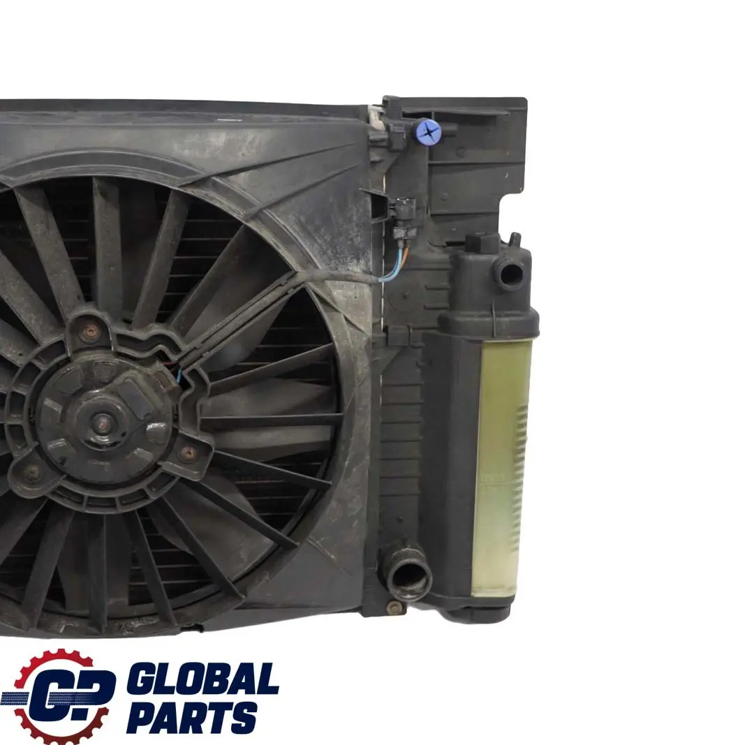 Chauffage K?hmittelkuhler Refroidisseur Radiator 1247145 BMW E36 316i 318i 318is - SKU 1723067 - Numéro de pièce 1723067
