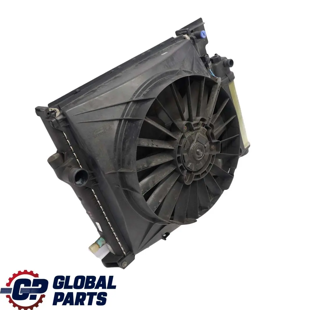 Chauffage K?hmittelkuhler Refroidisseur Radiator 1247145 BMW E36 316i 318i 318is - SKU 1723067 - Numéro de pièce 1723067