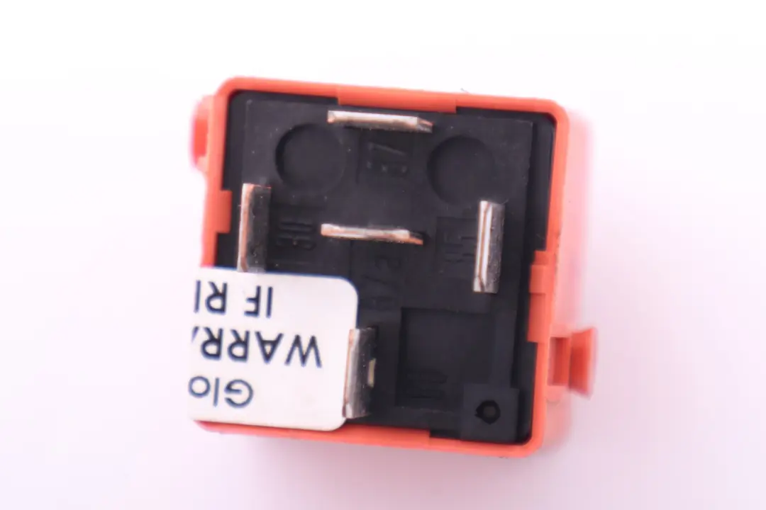 Relais De Contact Rouge Saumon pour BMW E60 E63 E87 E90 à propos du numéro de pièce 1742690 BMW E60 E63 E87 E90 Relais De Contact Rouge Saumon - SKU 1742690 - Numéro de pièce 1742690