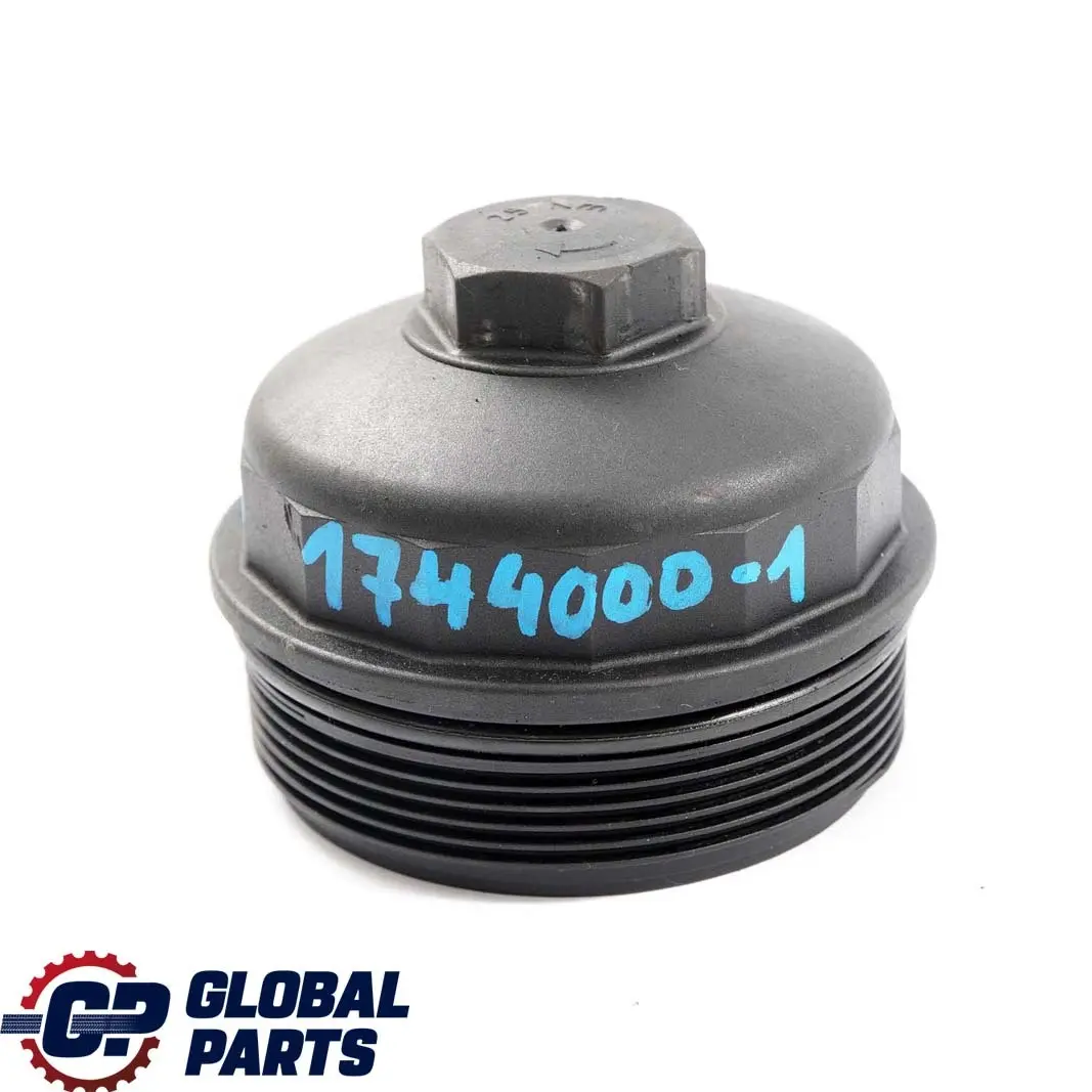 Korek filtra oleju do BMW X5 E53 E60 E65 X3 E83 o numerze 1744000 BMW X5 E53 E60 E65 X3 E83 Korek filtra oleju - SKU 1744000-1 - Numer Części 1744000