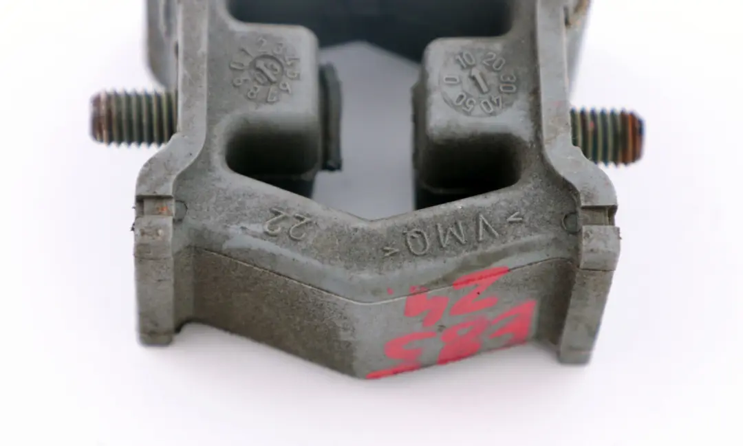 Gummihalterung Halterung Auspuff für BMW Z4 3 5 7 Series E38 E39 E46 E85 E89 mit Teilenummer 1745426 BMW Z4 3 5 7 Series E38 E39 E46 E85 E89 Gummihalterung Halterung Auspuff - SKU 1745426 - Teilenummer 1745426