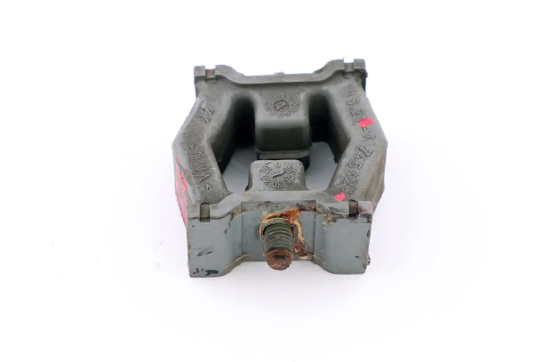 BMW E38 E39 E46 E85 E89 Support caoutchouc montage systeme d'echappement - SKU 1745426 - Numéro de pièce 1745426